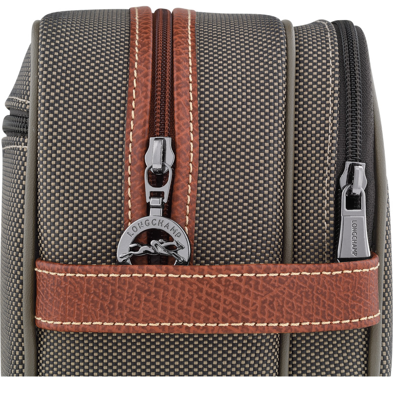 Longchamp |Boxford Kulturbeutel, Braun – Recyceltes Canvas |Braun